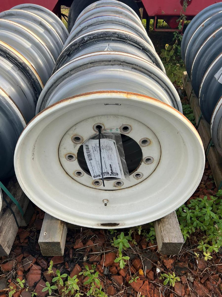 Liebherr Zubehör = Stahlfelgen für LTM Mobilkräne ab Baujahr 2016 - Typ 25-11.00/1,7 - Mobilkran: bilde 4 Liebherr Zubehör = Stahlfelgen für LTM Mobilkräne ab Baujahr 2016 - Typ 25-11.00/1,7 - Mobilkran: bilde 4