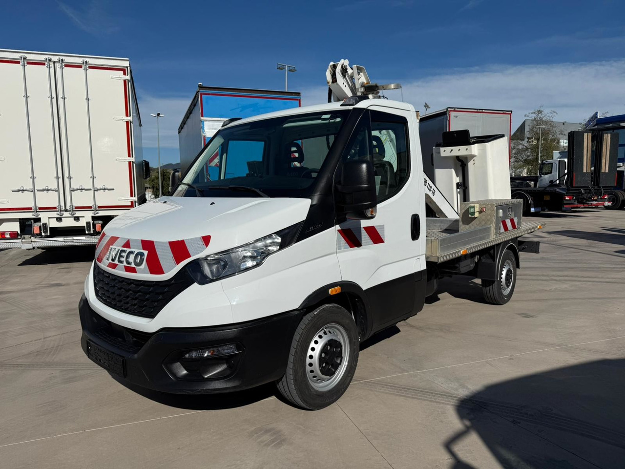 IVECO 35S14 Daily E6 (Basket) - Billift: bilde 1 IVECO 35S14 Daily E6 (Basket) - Billift: bilde 1
