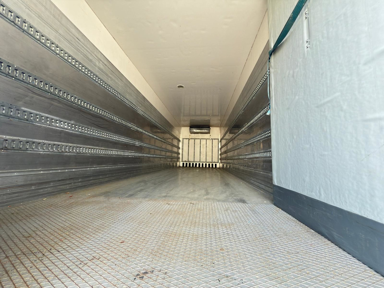 IVECO AD260S42 Stralis E6 (Refrigerator) - Lastebil med kjøl: bilde 5 IVECO AD260S42 Stralis E6 (Refrigerator) - Lastebil med kjøl: bilde 5