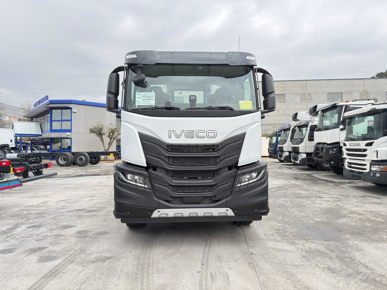 IVECO AD280X46 YPS ON X-Way E6 (Chassis) - Chassis lastebil: bilde 3 IVECO AD280X46 YPS ON X-Way E6 (Chassis) - Chassis lastebil: bilde 3