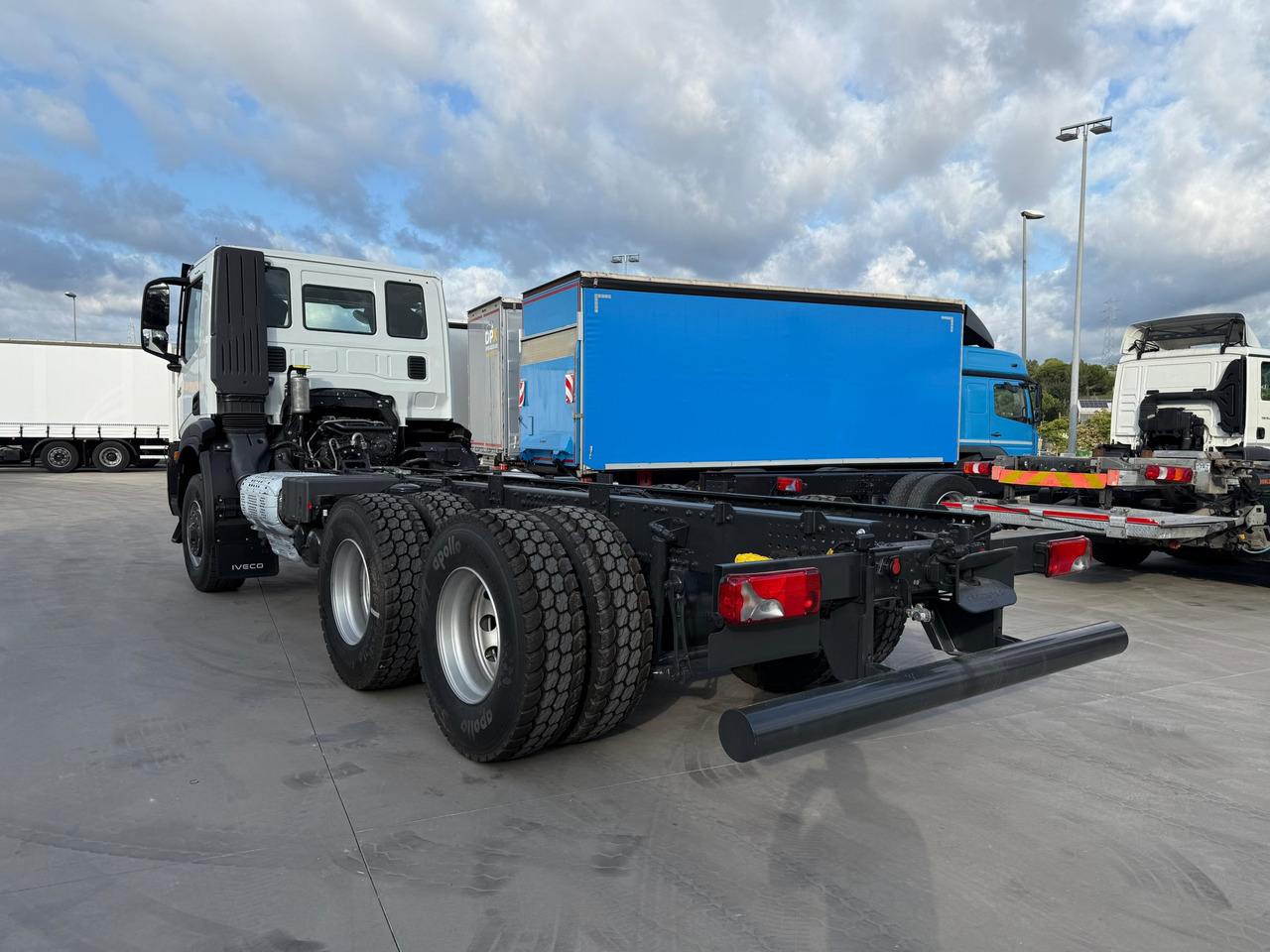 IVECO AD300X46Z OFF X-Way E6 (Chassis) - Chassis lastebil: bilde 5 IVECO AD300X46Z OFF X-Way E6 (Chassis) - Chassis lastebil: bilde 5