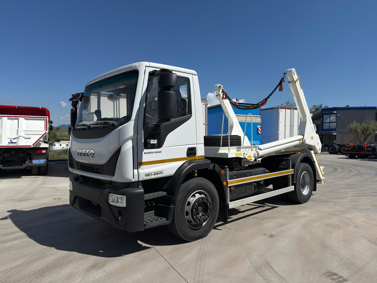 IVECO ML190E28L Eurocargo E6 (Track Equipment) - Liftdumper lastebil: bilde 1 IVECO ML190E28L Eurocargo E6 (Track Equipment) - Liftdumper lastebil: bilde 1