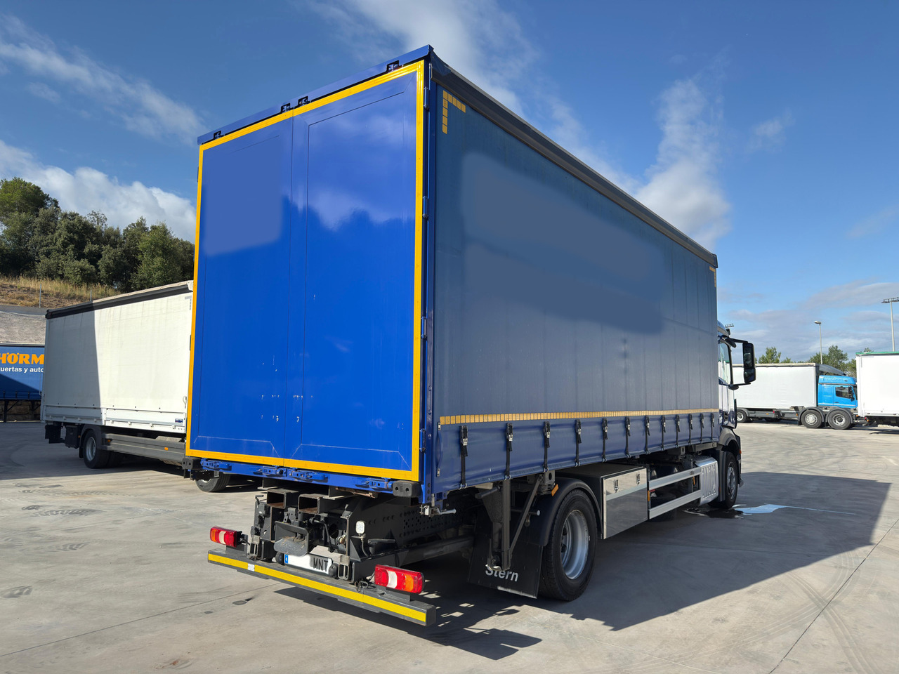 MERCEDES BENZ 18.33 Antos E6 (Self-portable) - Kapellbil: bilde 3 MERCEDES BENZ 18.33 Antos E6 (Self-portable) - Kapellbil: bilde 3