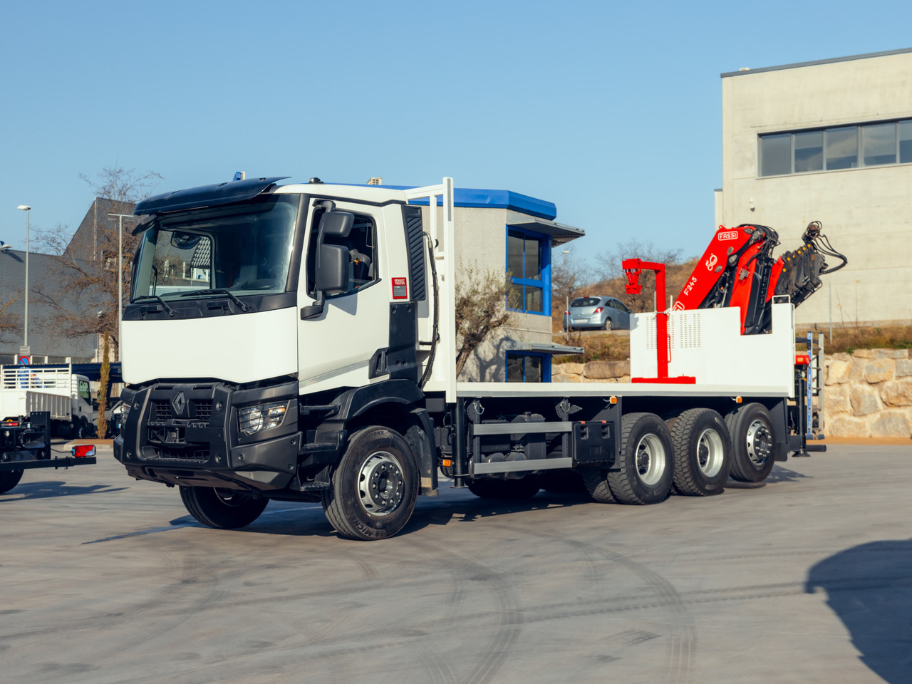 RENAULT C460 E6 (Platform) - Planbil, Kranbil: bilde 1 RENAULT C460 E6 (Platform) - Planbil, Kranbil: bilde 1