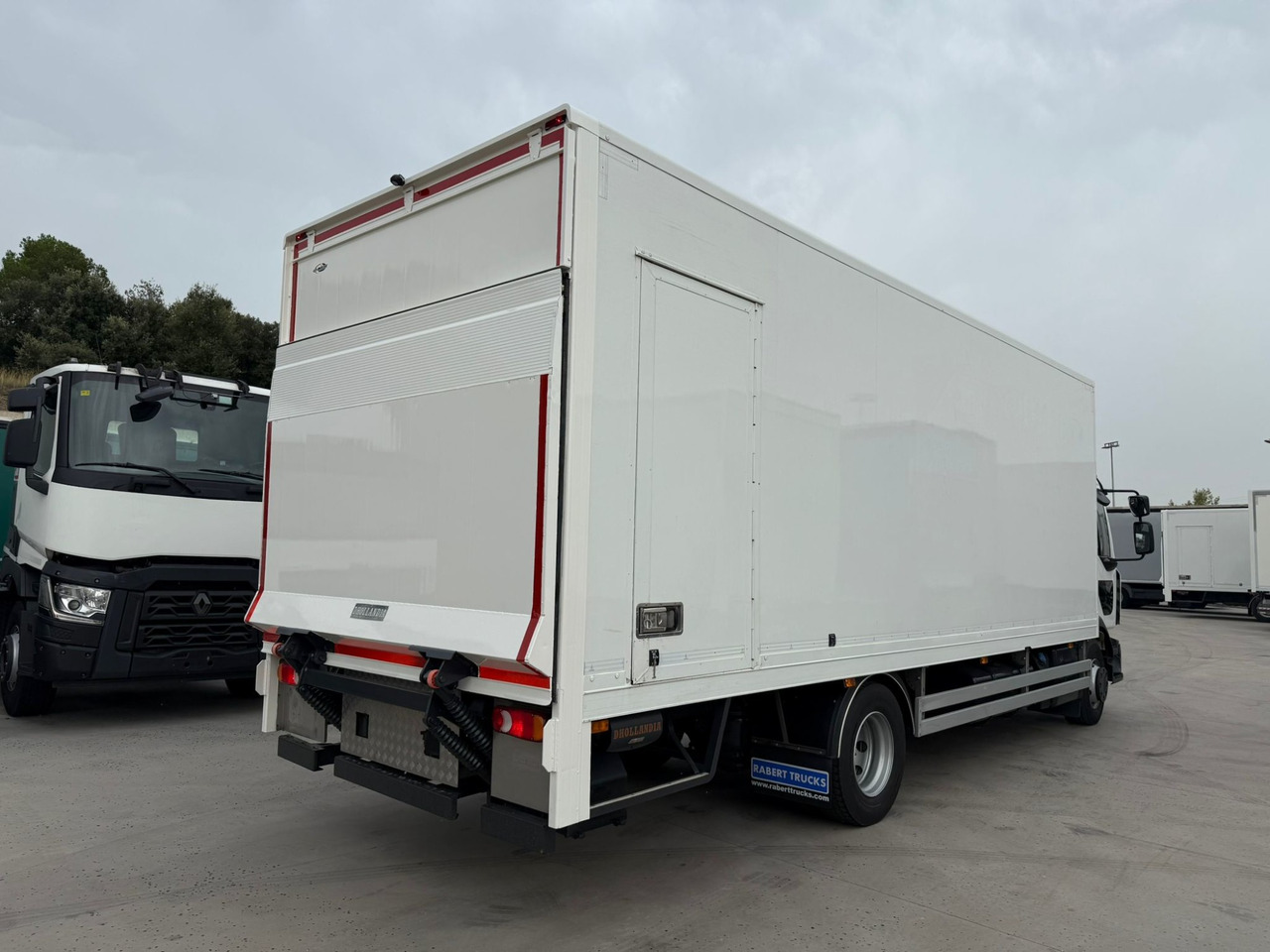 RENAULT D E6 (VAN) - Skapbil: bilde 3 RENAULT D E6 (VAN) - Skapbil: bilde 3