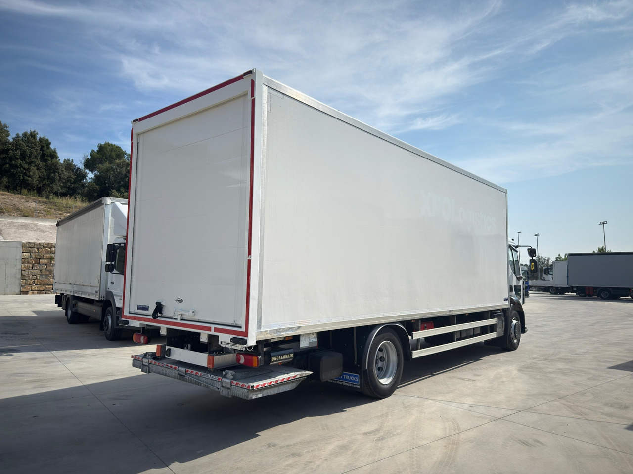 RENAULT D19 E6 (VAN) - Skapbil: bilde 3 RENAULT D19 E6 (VAN) - Skapbil: bilde 3