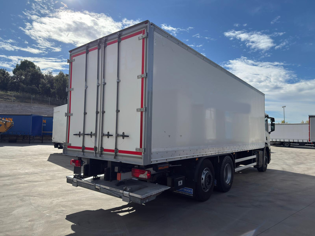 SCANIA P360 E6 (VAN) - Skapbil: bilde 4 SCANIA P360 E6 (VAN) - Skapbil: bilde 4