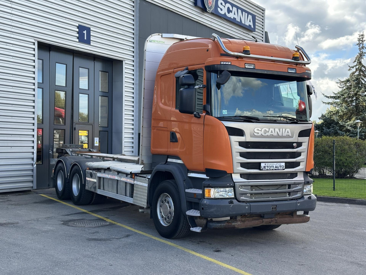 SCANIA R 450 CB6x4HHZ - Chassis lastebil: bilde 1 SCANIA R 450 CB6x4HHZ - Chassis lastebil: bilde 1