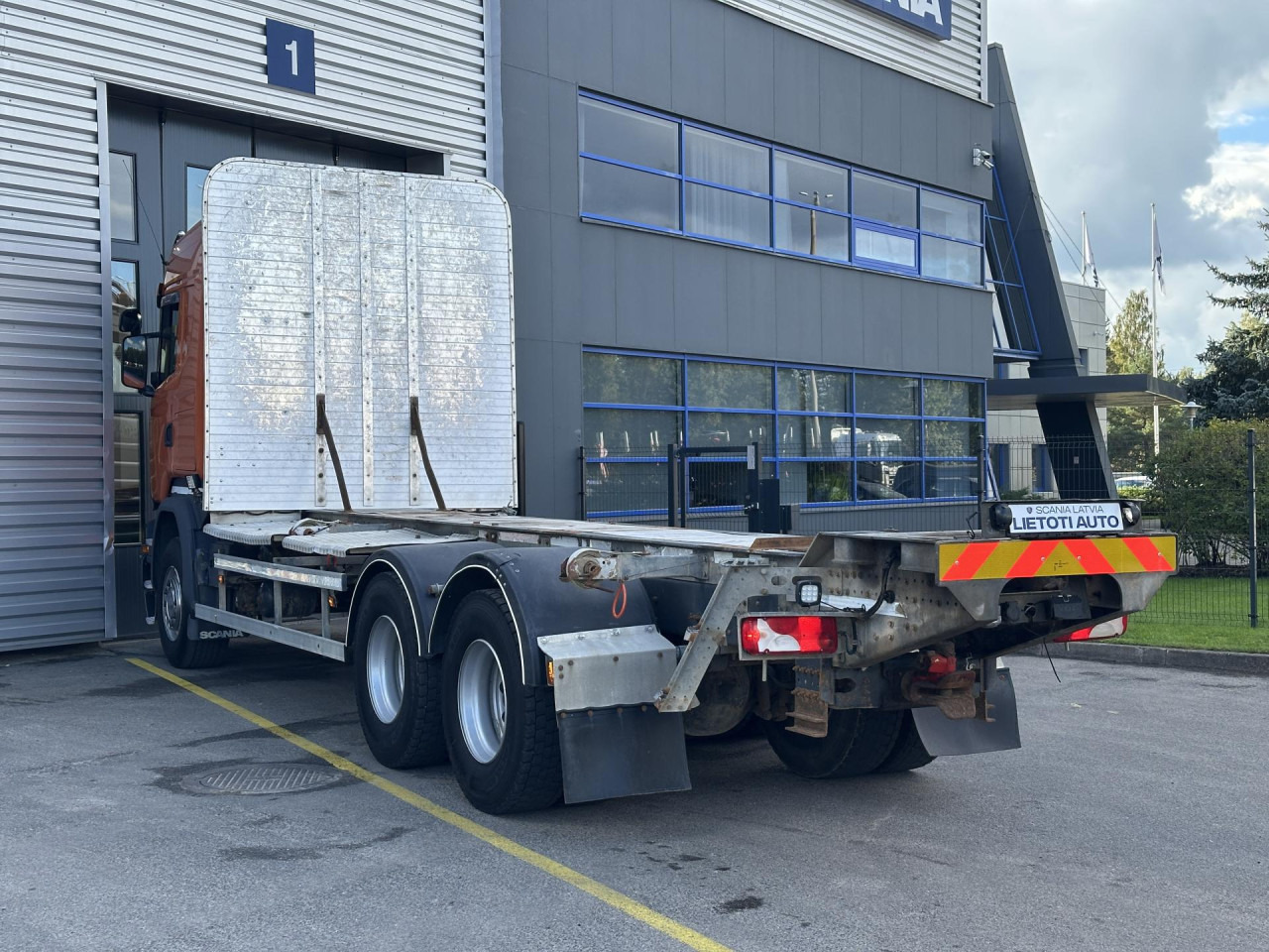 SCANIA R 450 CB6x4HHZ - Chassis lastebil: bilde 5 SCANIA R 450 CB6x4HHZ - Chassis lastebil: bilde 5