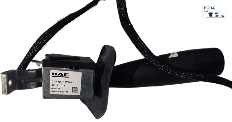 DAF 106 - Relé: bilde 1 DAF 106 - Relé: bilde 1