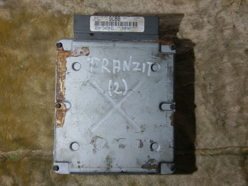 Ford 9CBB DPC-806 - Styreenhet: bilde 1 Ford 9CBB DPC-806 - Styreenhet: bilde 1