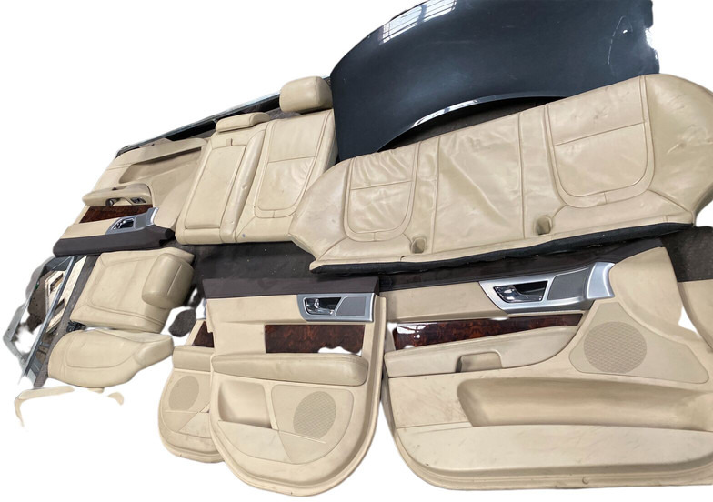 Jaguar XF 250 - Dør og deler: bilde 2 Jaguar XF 250 - Dør og deler: bilde 2