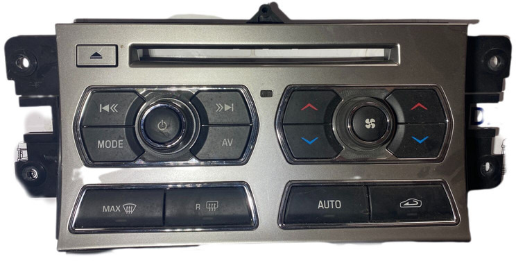 Jaguar XF250 - Instrumentpanel: bilde 1 Jaguar XF250 - Instrumentpanel: bilde 1