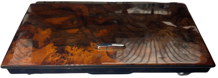 Jaguar XF250 - Førerhus og interiør: bilde 1 Jaguar XF250 - Førerhus og interiør: bilde 1