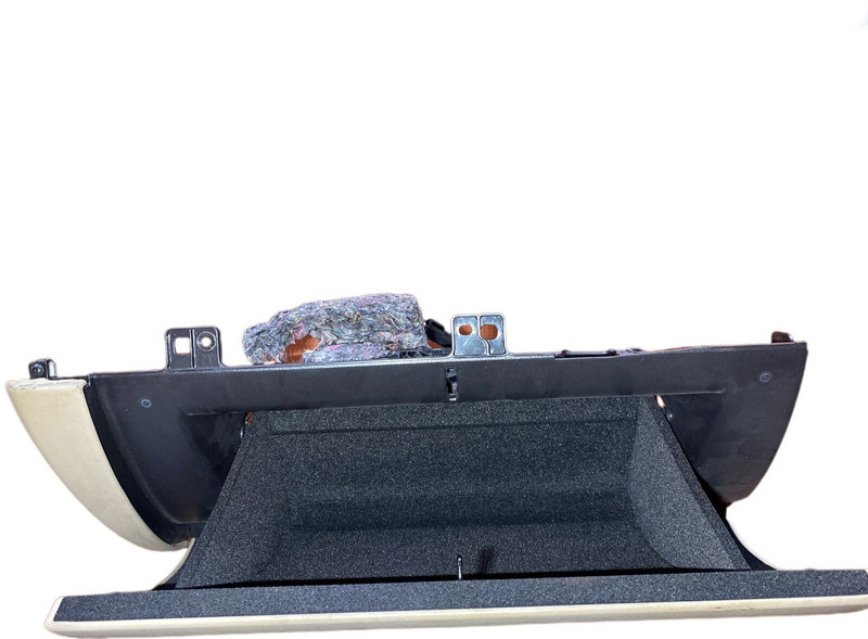 Jaguar XF250 - Førerhus og interiør: bilde 2 Jaguar XF250 - Førerhus og interiør: bilde 2