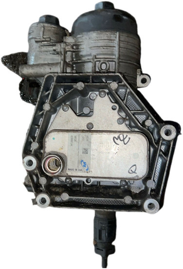 Mercedes-Benz - Oljefilter: bilde 2 Mercedes-Benz - Oljefilter: bilde 2