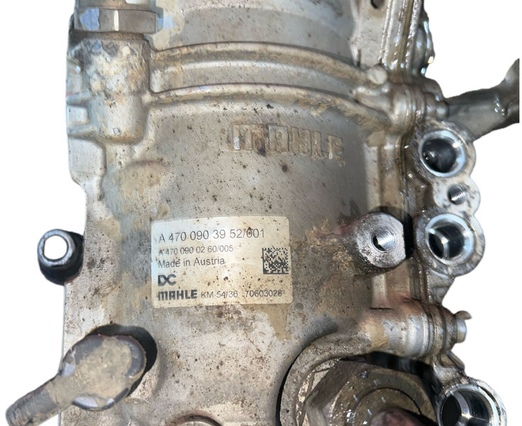 Mercedes-Benz - Oljefilter: bilde 3 Mercedes-Benz - Oljefilter: bilde 3