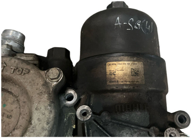 Mercedes-Benz - Oljefilter: bilde 2 Mercedes-Benz - Oljefilter: bilde 2