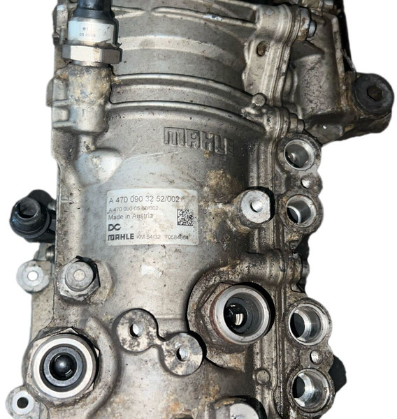 Mercedes-Benz - Oljefilter: bilde 2 Mercedes-Benz - Oljefilter: bilde 2