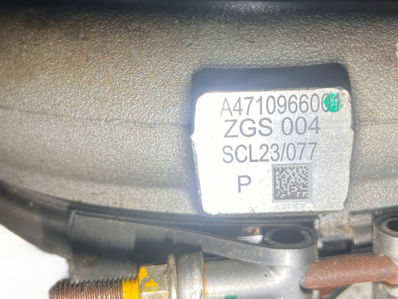 Mercedes-Benz MP5 - Turbolader: bilde 3 Mercedes-Benz MP5 - Turbolader: bilde 3