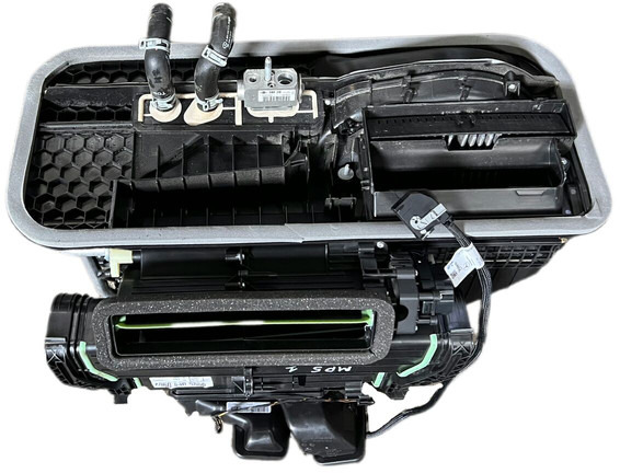 Mercedes-Benz MP5 - Varme/ Ventilasjon: bilde 2 Mercedes-Benz MP5 - Varme/ Ventilasjon: bilde 2