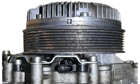 Mercedes-Benz MP5 - Kjølevæskepumpe: bilde 3 Mercedes-Benz MP5 - Kjølevæskepumpe: bilde 3