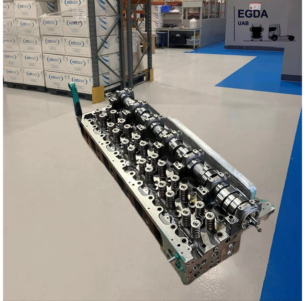 Volvo Cylinder head - Motor: bilde 3 Volvo Cylinder head - Motor: bilde 3