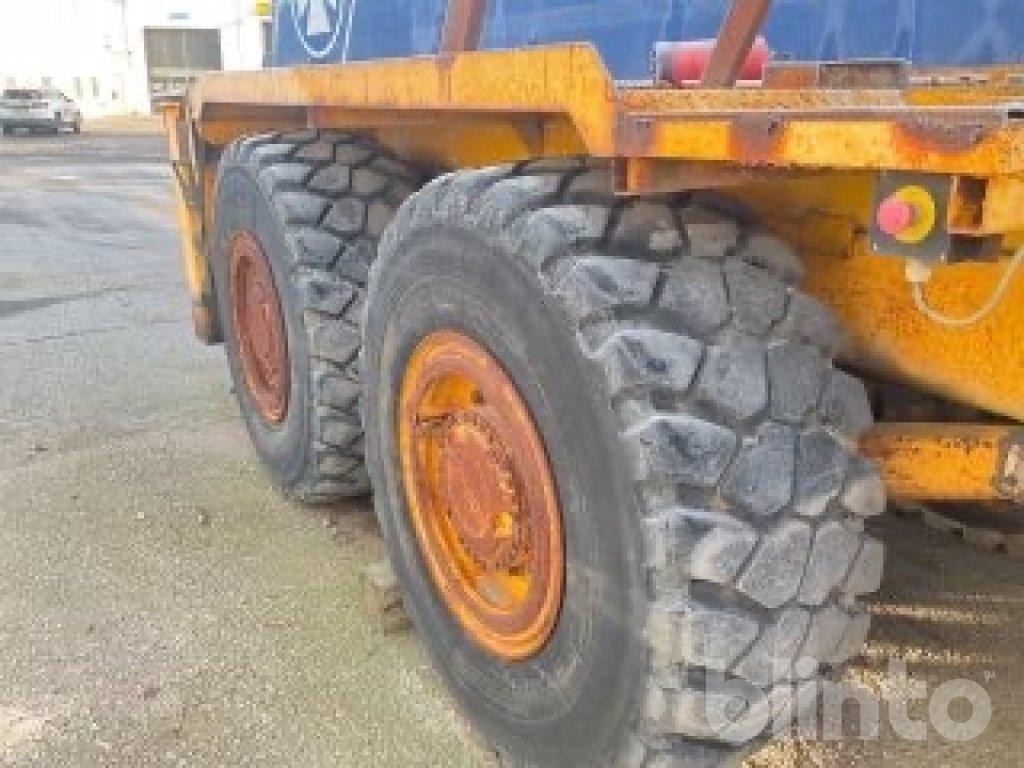 Rammestyrt dumper BM VOLVO A20 6X6: bilde 12