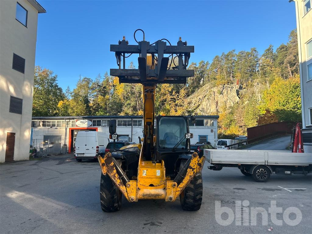 JCB 533 105 Loadall med flera redskap - Teleskoplastere: bilde 2 JCB 533 105 Loadall med flera redskap - Teleskoplastere: bilde 2