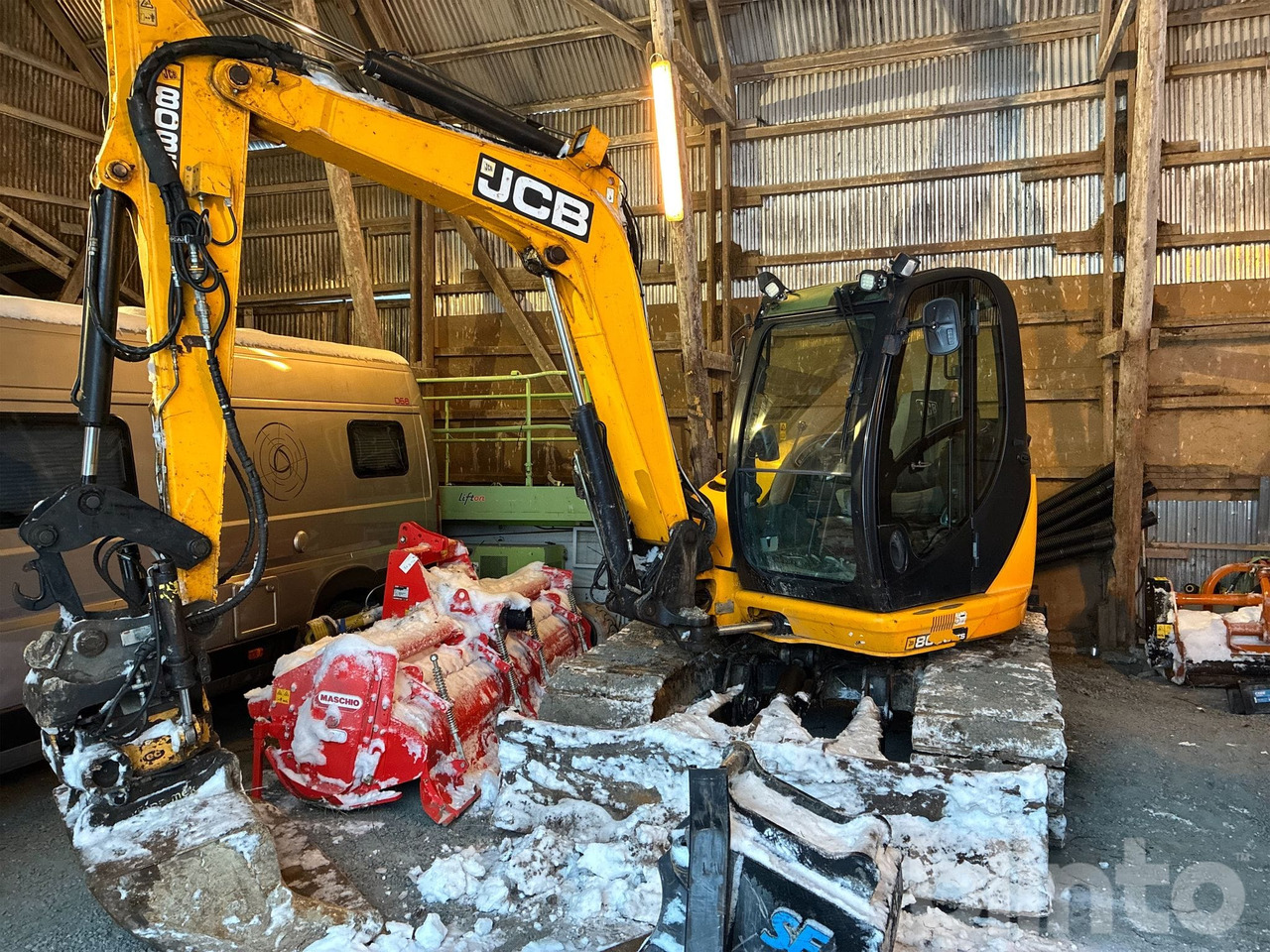 JCB 8085ZTS - Beltegraver: bilde 1 JCB 8085ZTS - Beltegraver: bilde 1