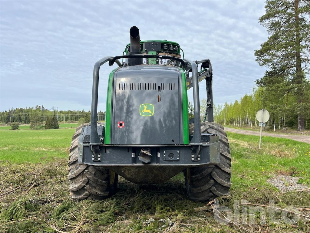 John Deere 1270G 6WD - Hogstmaskin: bilde 4 John Deere 1270G 6WD - Hogstmaskin: bilde 4