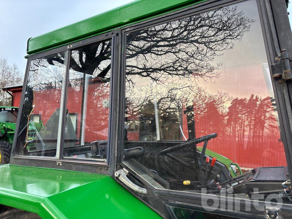 Traktor John Deere 2130-6 cylinder: bilde 37