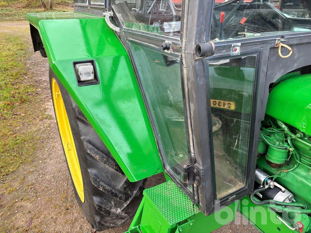 Traktor John Deere 2130-6 cylinder: bilde 35