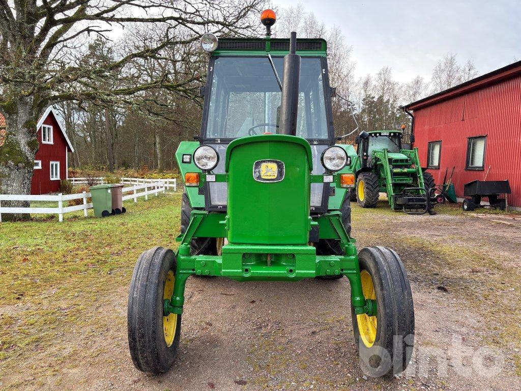 Traktor John Deere 2130-6 cylinder: bilde 6