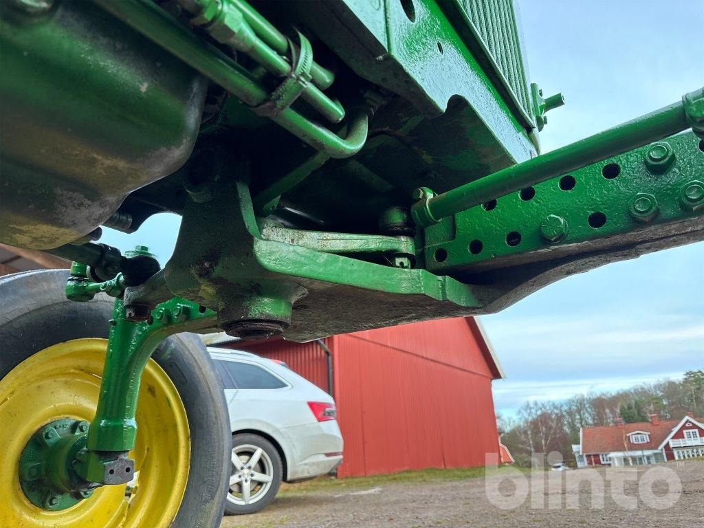 Traktor John Deere 2130-6 cylinder: bilde 31