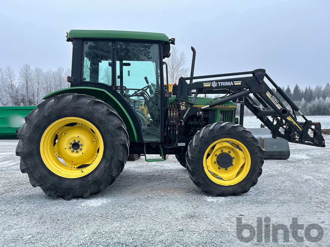 John Deere 5400 4WD med lastare och redskap - Traktor: bilde 5 John Deere 5400 4WD med lastare och redskap - Traktor: bilde 5