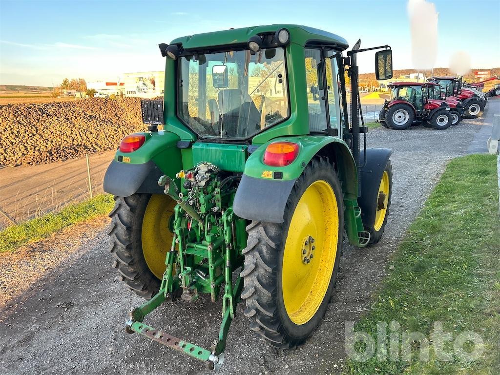 John Deere 6320 (2004) - Traktor: bilde 4 John Deere 6320 (2004) - Traktor: bilde 4