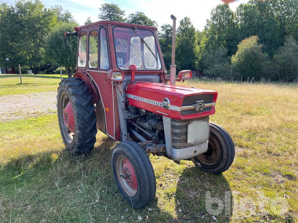MASSEY FERGUSON 135 - Traktor: bilde 2 MASSEY FERGUSON 135 - Traktor: bilde 2