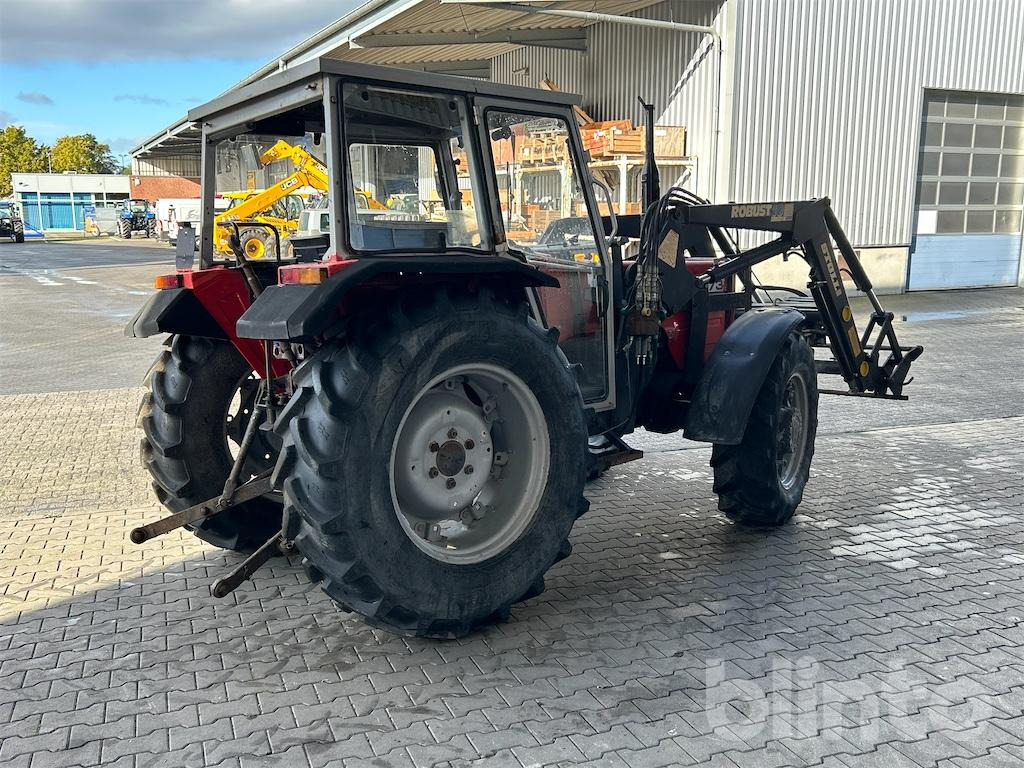 Massey Ferguson 373A - Traktor: bilde 4 Massey Ferguson 373A - Traktor: bilde 4