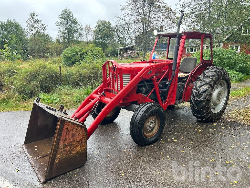 Massey Ferguson 765 - Traktor: bilde 1 Massey Ferguson 765 - Traktor: bilde 1