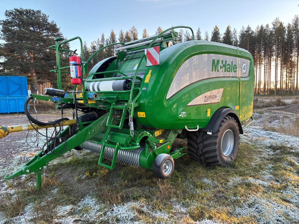 Mchale Fusion 4 - Rundballepresse, Rundballepakker: bilde 1 Mchale Fusion 4 - Rundballepresse, Rundballepakker: bilde 1