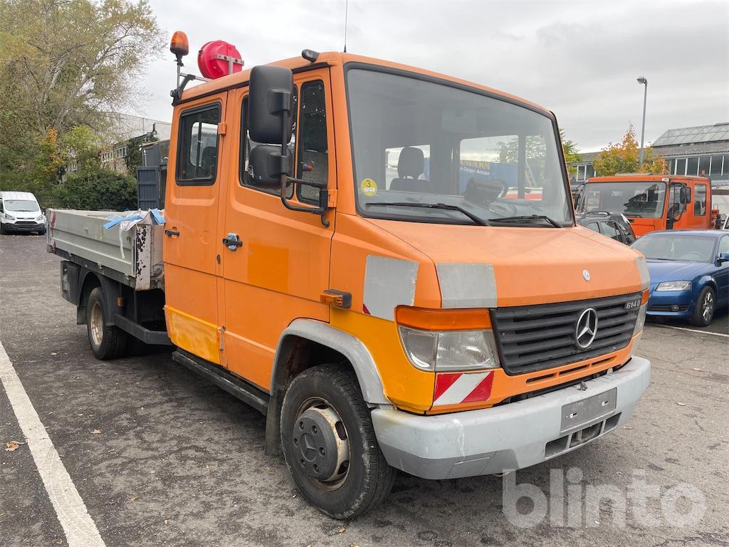Mercedes Benz Vario 614 D - Varebil med plan, Varebil med dobbelt førerhus: bilde 2 Mercedes Benz Vario 614 D - Varebil med plan, Varebil med dobbelt førerhus: bilde 2