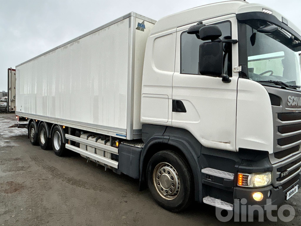 SCANIA R410LN8X4*4HNB - Lastebil med kjøl: bilde 3 SCANIA R410LN8X4*4HNB - Lastebil med kjøl: bilde 3