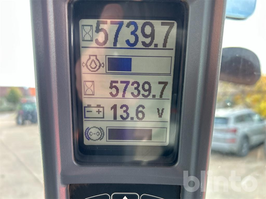 Steyr 4130 Profi CVT Komfort (2016) - Traktor: bilde 5 Steyr 4130 Profi CVT Komfort (2016) - Traktor: bilde 5