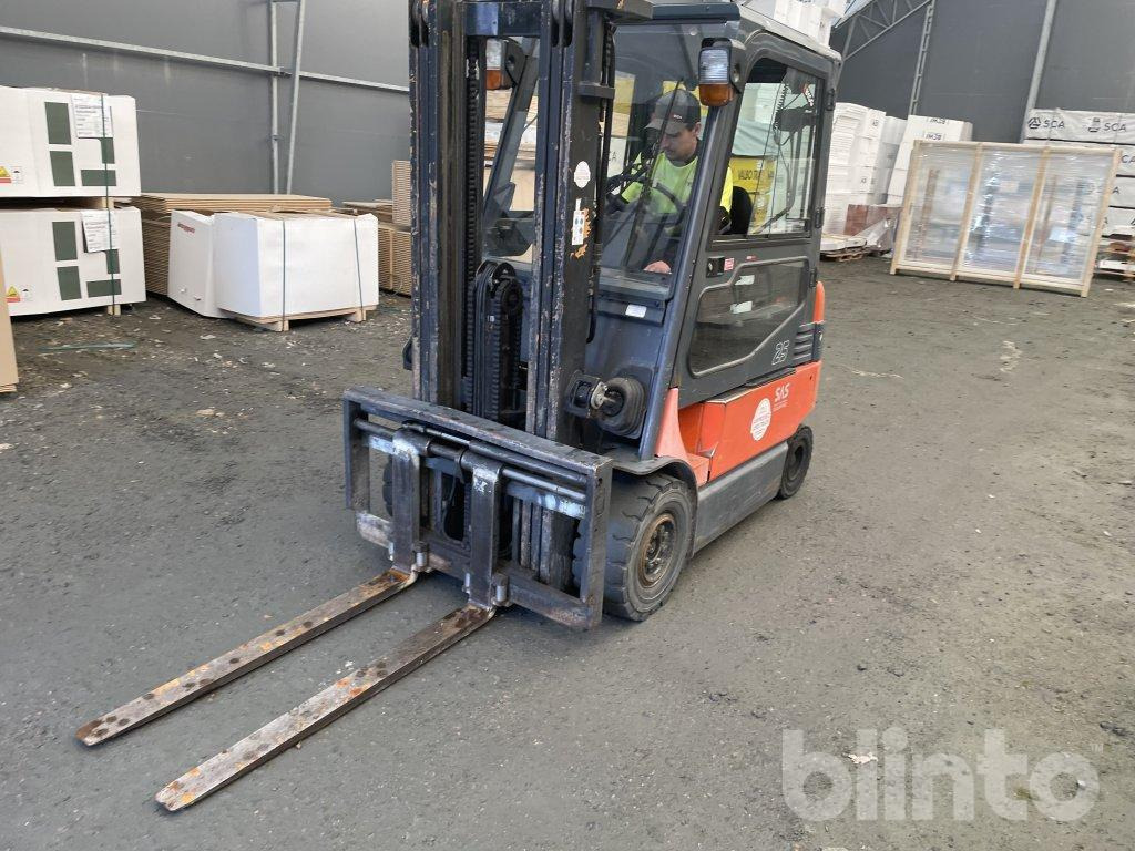 Toyota 7FBUF25 - El-truck: bilde 2 Toyota 7FBUF25 - El-truck: bilde 2