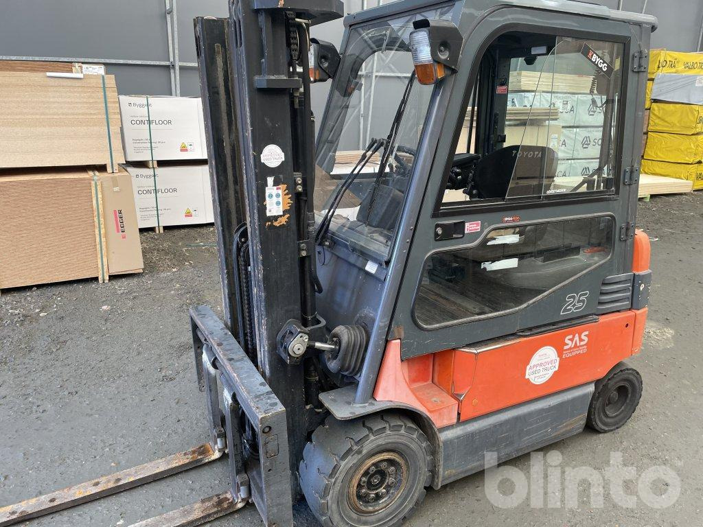 Toyota 7FBUF25 - El-truck: bilde 5 Toyota 7FBUF25 - El-truck: bilde 5