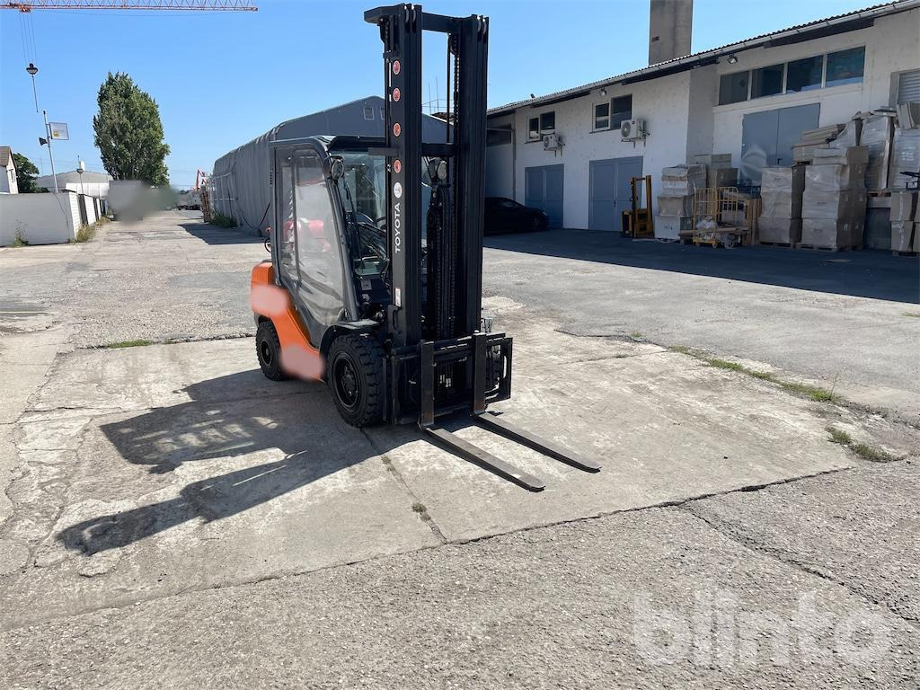 Toyota Tonero (8FGJF36) - Gaffeltruck: bilde 2 Toyota Tonero (8FGJF36) - Gaffeltruck: bilde 2