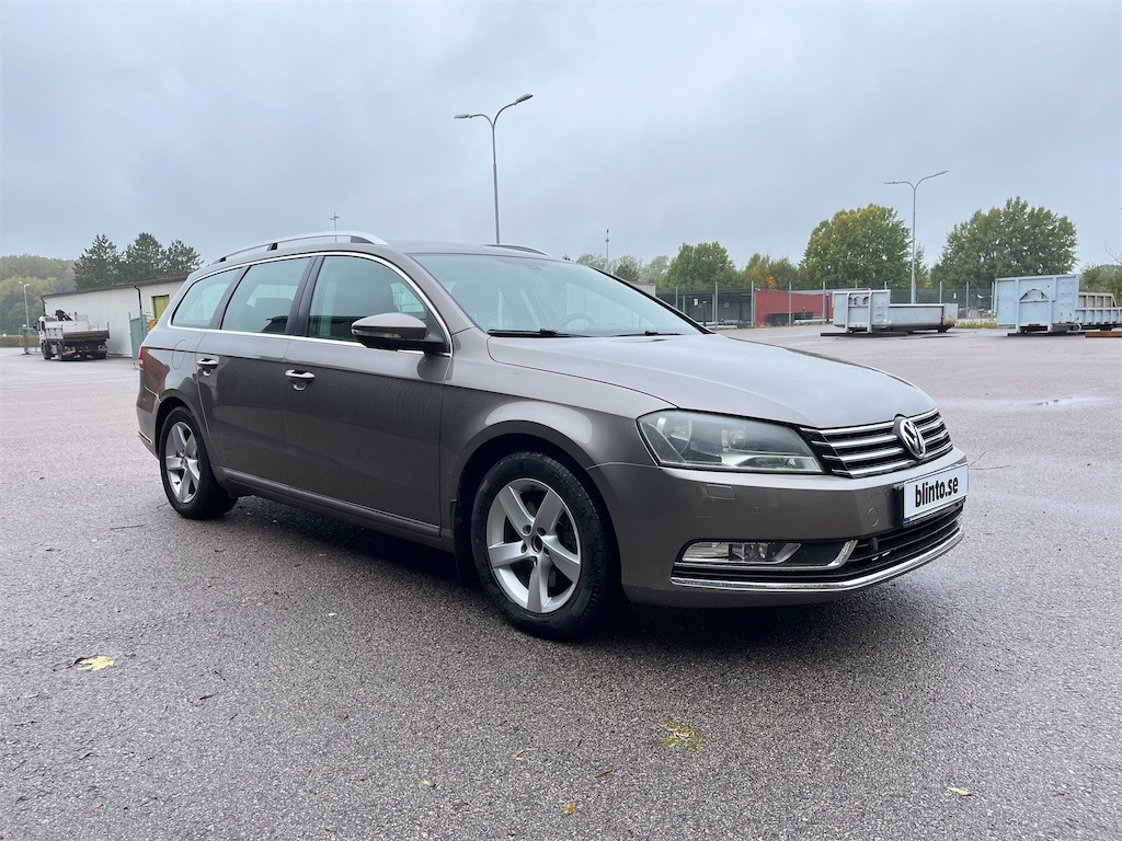 VOLKSWAGEN Passat Variant 2,0 TDI (Kommunbil) - Personenbil: bilde 3 VOLKSWAGEN Passat Variant 2,0 TDI (Kommunbil) - Personenbil: bilde 3