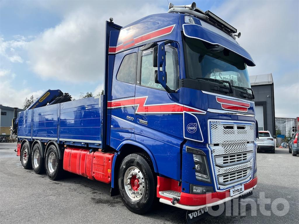 VOLVO FH 16 650 med fällbara sidor samt 4 hydrauliska utskjut - Planbil, Kranbil: bilde 3 VOLVO FH 16 650 med fällbara sidor samt 4 hydrauliska utskjut - Planbil, Kranbil: bilde 3
