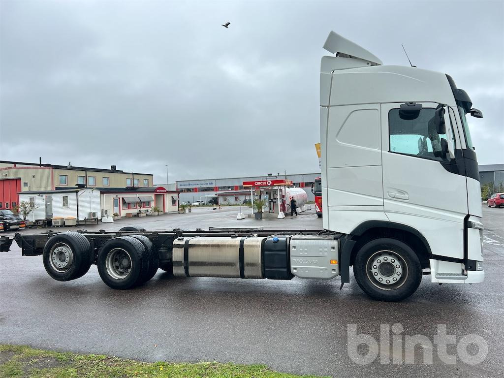 VOLVO FH 6x2 - Chassis lastebil: bilde 4 VOLVO FH 6x2 - Chassis lastebil: bilde 4